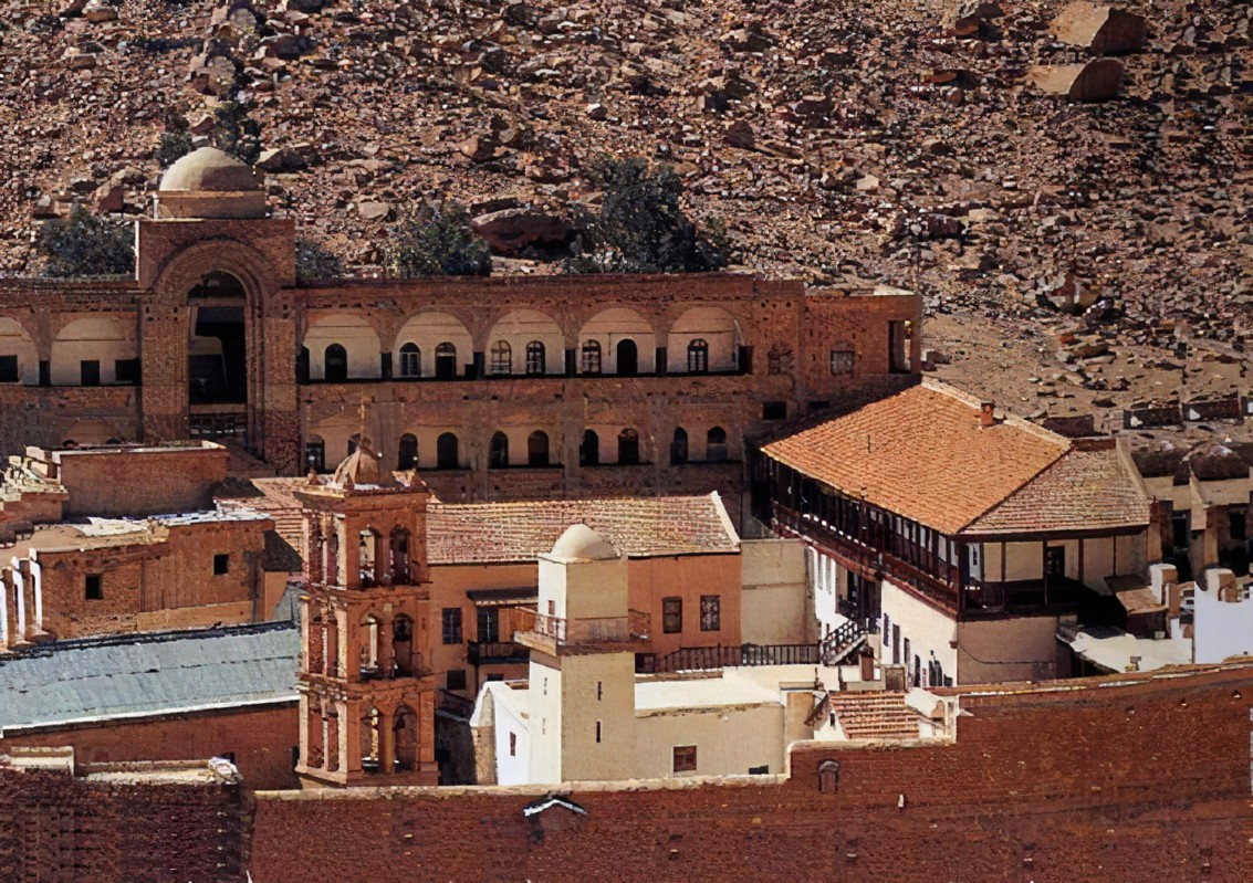 Монастырь Эль-Мухаррак